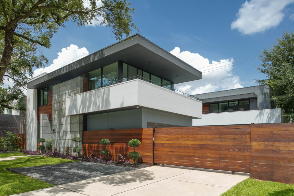 2923 Drexel Dr. – Private Residence
